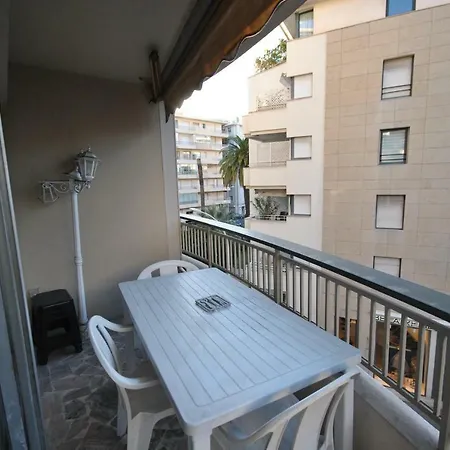 Le Lerins 2p Att237 Cannes
